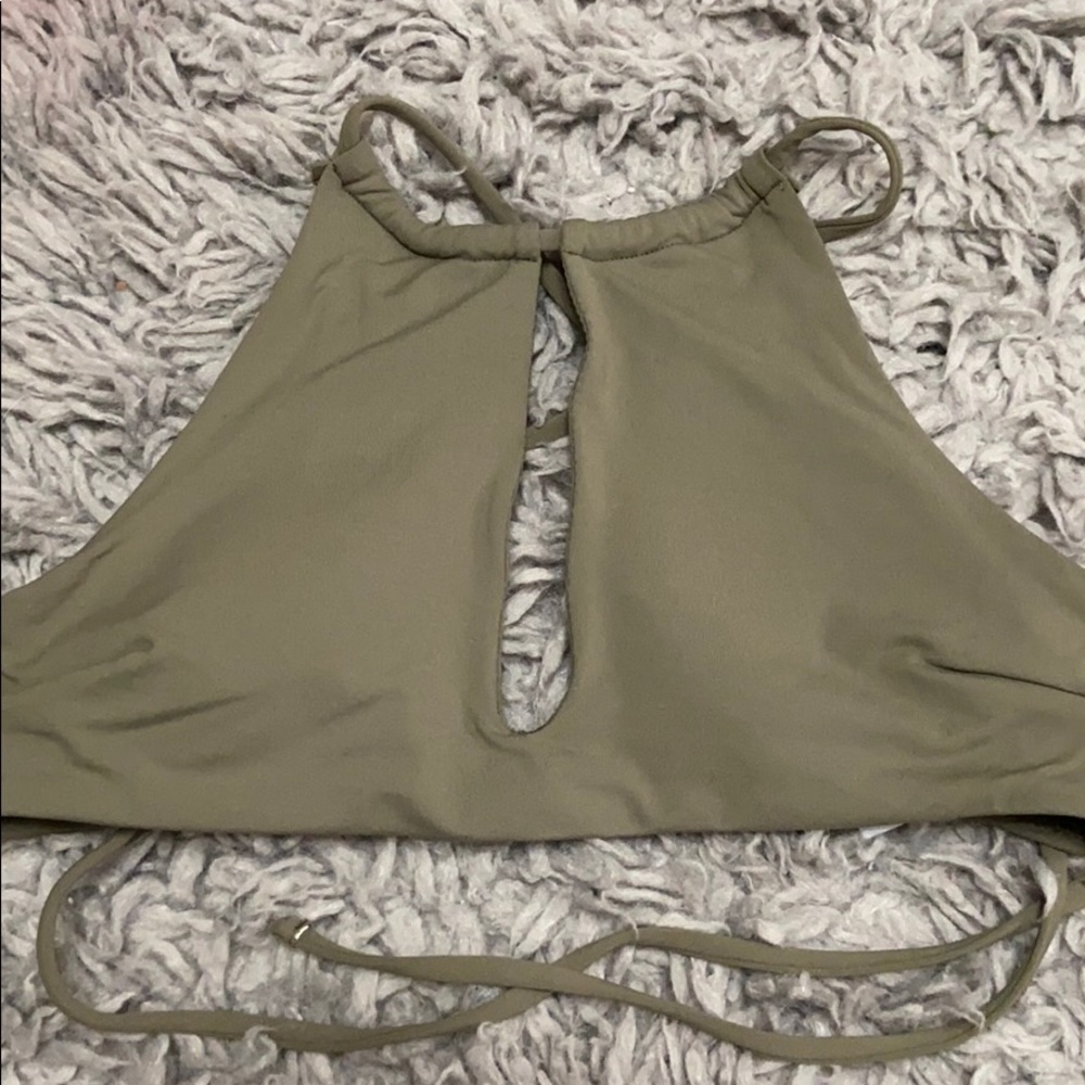 CUTS GREEN BIKINI TOP